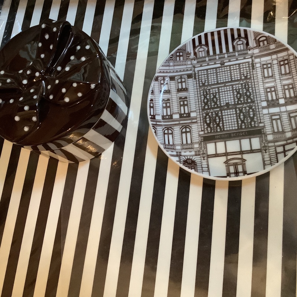 Henri Bendel Trinket Dish and store front plate